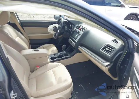 2015 Subaru Legacy 2.5I Limited z USA, uszkodzony, nr VIN 4S3BNAN63F3067955